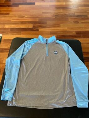 Cutter & Buck Men's Long Sleeve Swim Shirt - Light Blue and Gray Size XL